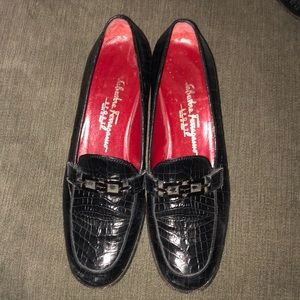 Salvatore ferragamo size 7 black loafers